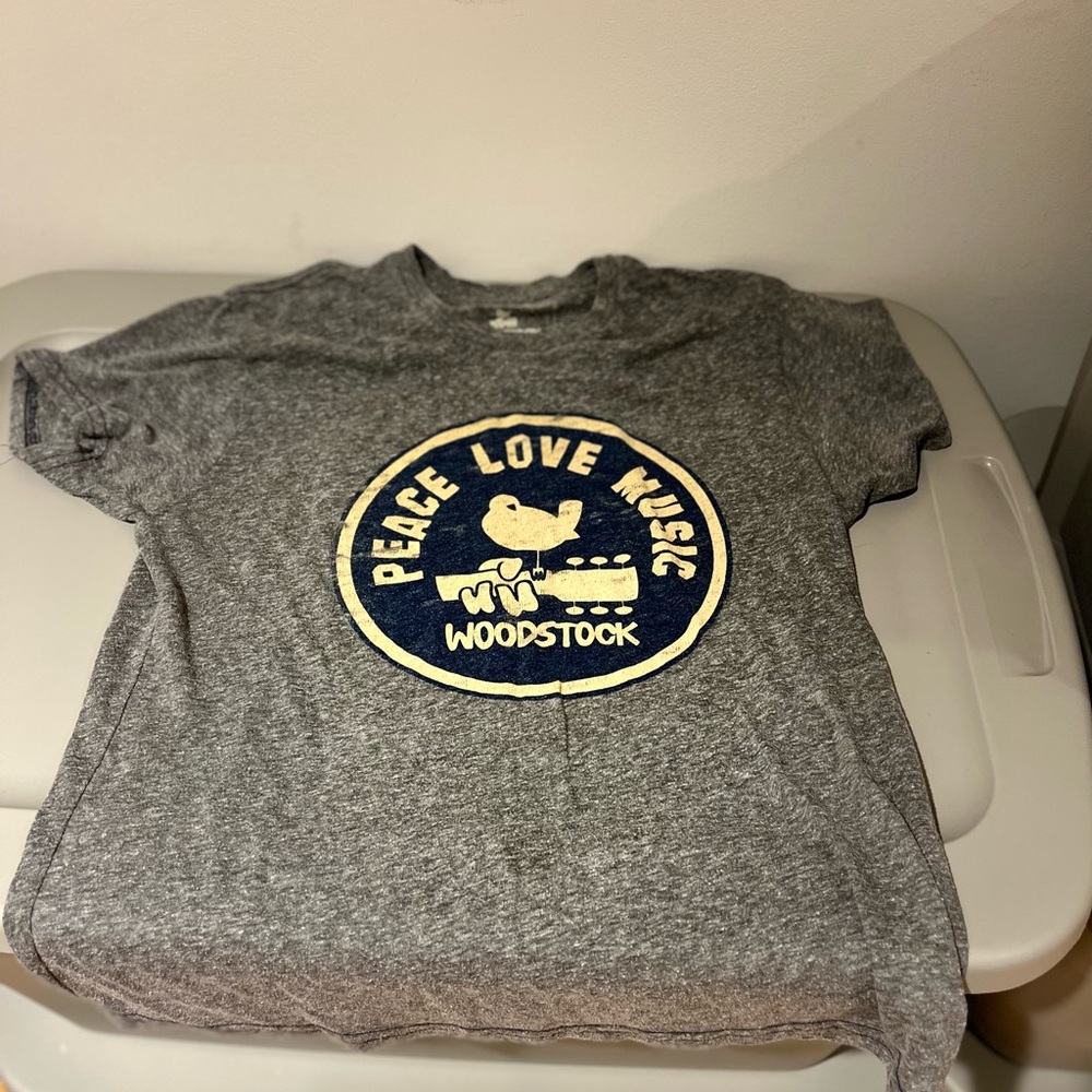 Woodstock Gray T-Shirt